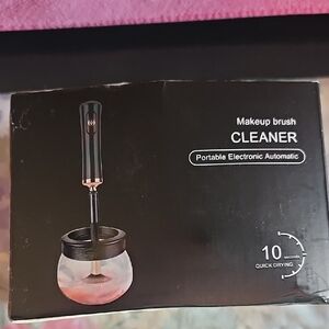 Black Makeup Brush Cleaner
